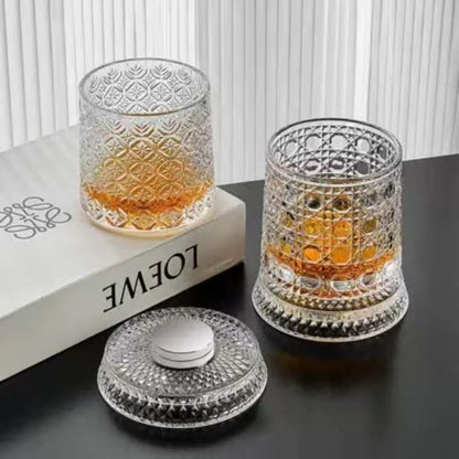 Stylish Rotating Crystal Whiskey Glass - 260Ml Spinning Tumbler with LED Light Base, Clear Home Bar Glass for Cocktails & Gifting, Classic Father’S Day Party Gift